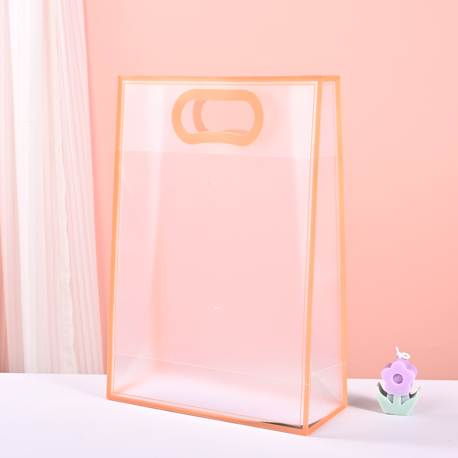 pp transparent frosted handbag ins high-grade wedding gift pvc plastic gift bag clothing shopping bag details Picture