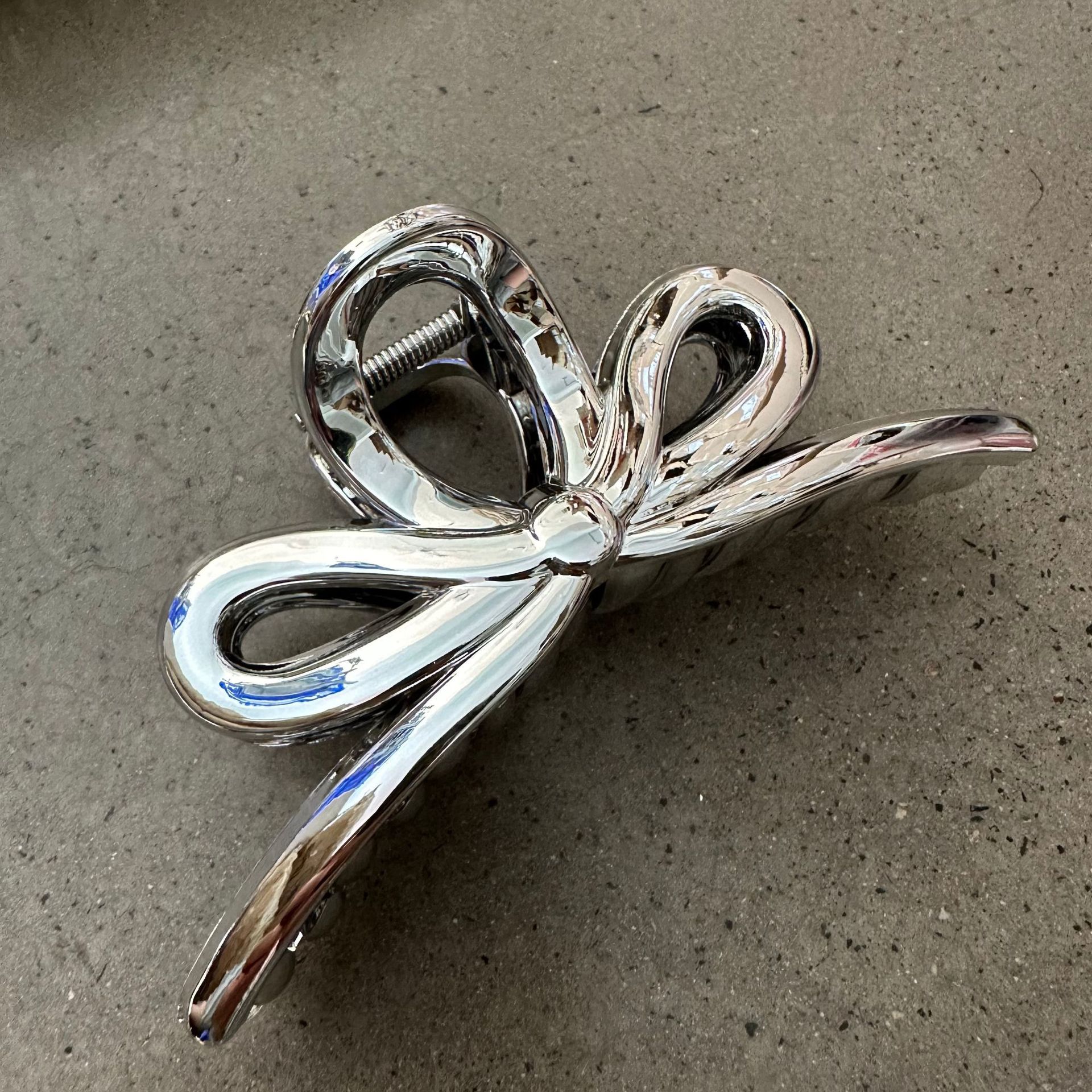 pc high-grade electroplating bright gold and silver personality retro geometric grip back head shark clip updo hairpin hair accessories Specification drawing