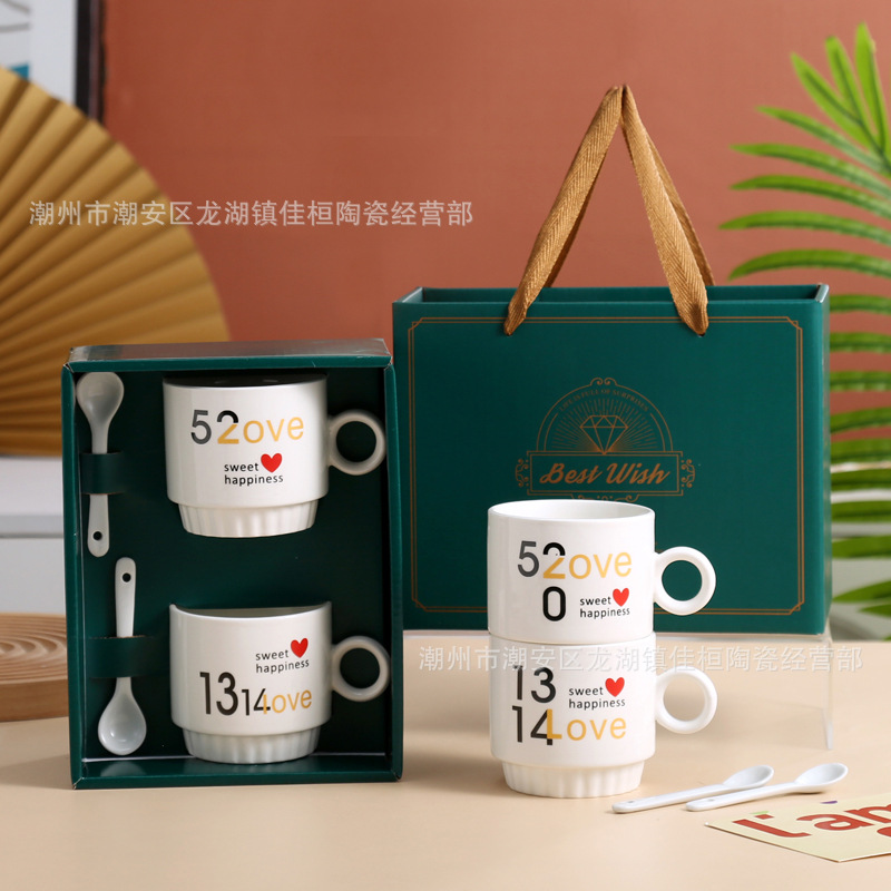 creative mug advertising gift couple's cups cartoon coffee cup opening gift ceramic cup printed logo Application Scenario