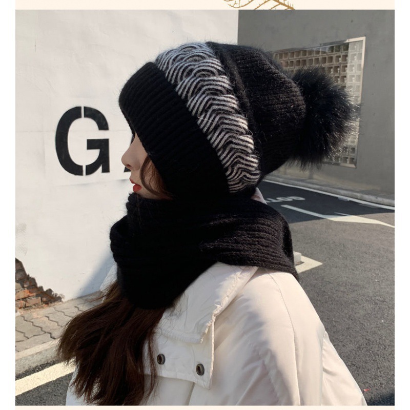winter hat women's scarf earmuffs fashion wind and snow scarf integrated with hat wool knitted cap warm earflaps cap Application Scenario