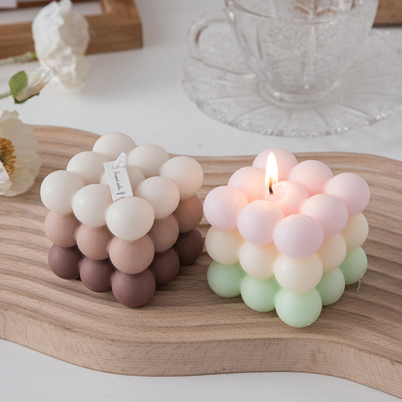 net red horse caron color bubble cube aromatherapy candle wholesale creative aromatherapy hand gift modeling candle ornaments Application Scenario