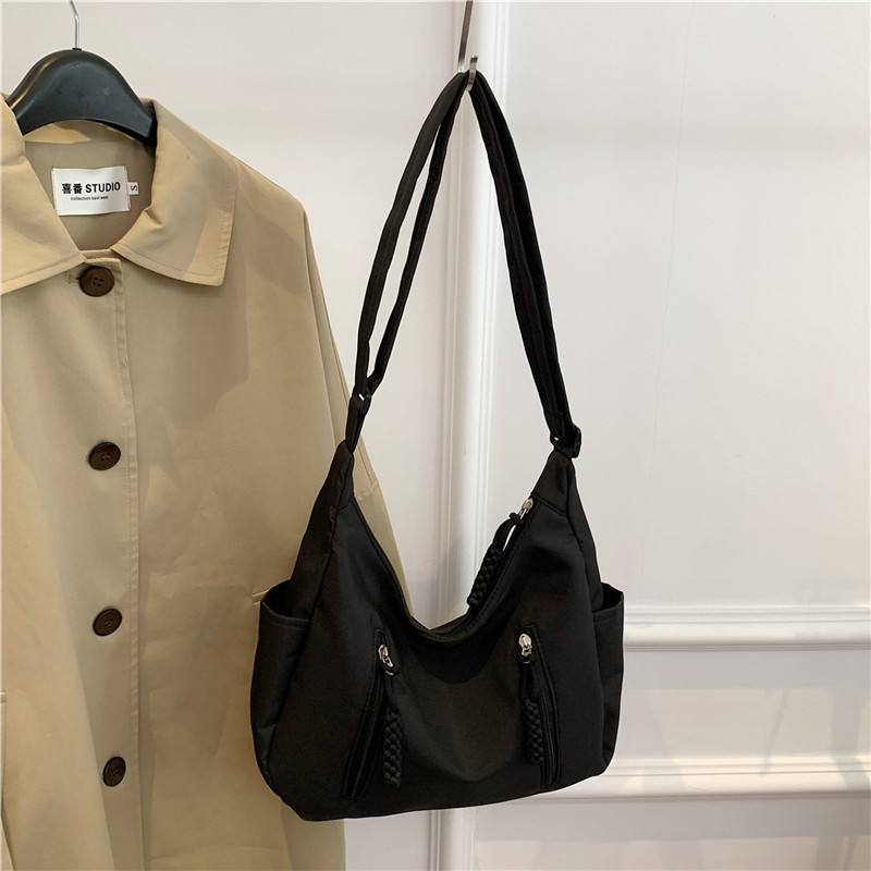 fashion large capacity versatile simple handbag travel bag student online red new wholesale women's shoulder messenger bag full figure