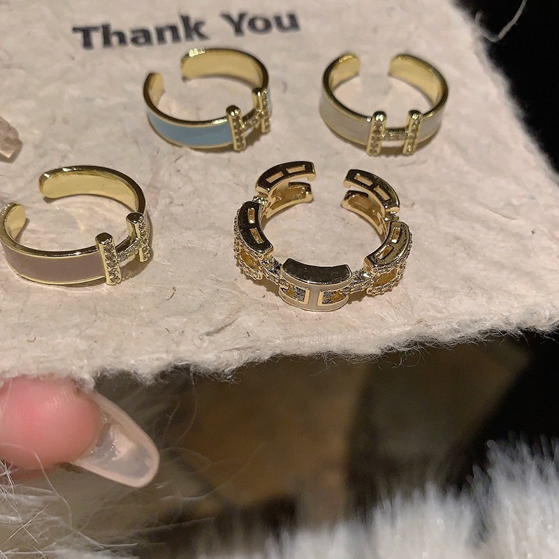 letter h light luxury enamel micro setting ring female dripping 18k gold high sense switchable index finger ring unique niche ring Application Scenario