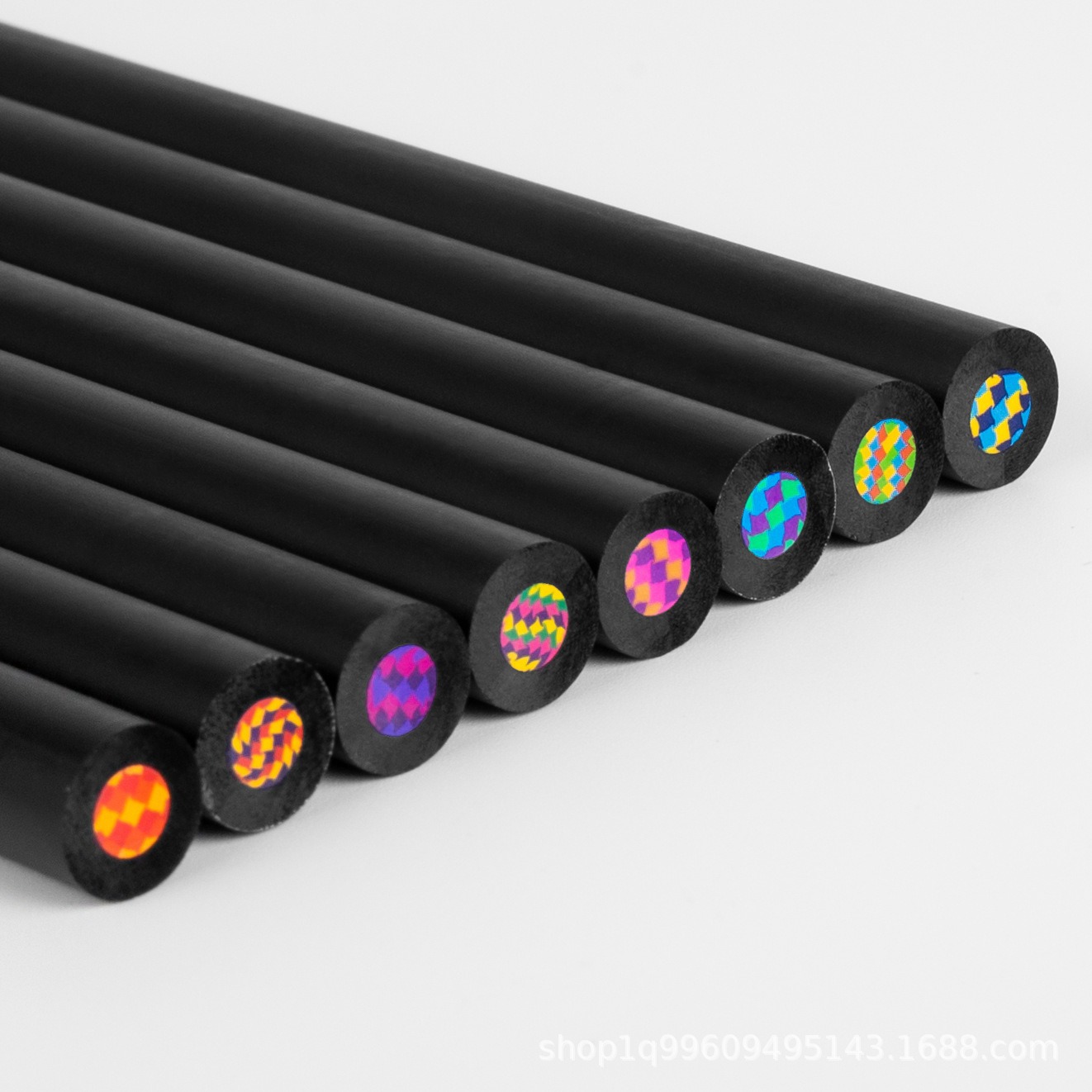 starry sky seven-color core color pencil 8 pack black wood pencil cross-border delivery children student drawing tools full figure