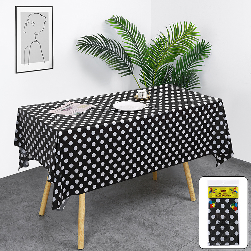 factory direct sales in stock wholesale amazon plaid party tablecloth disposable plastic tablecloth 137*274 Item Picture