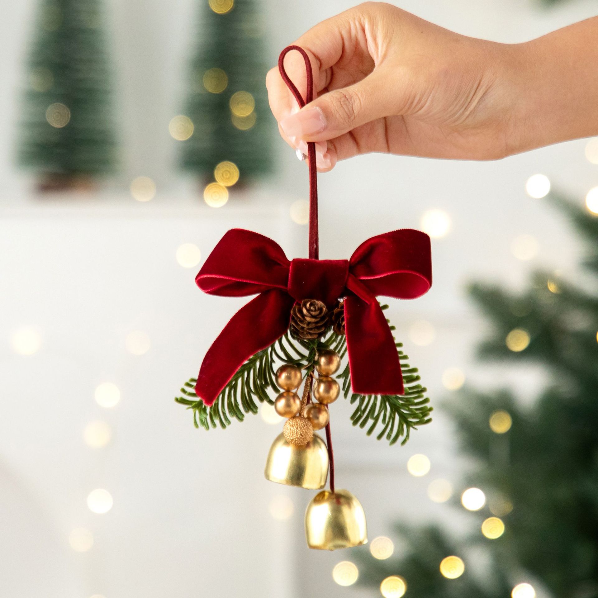 2026 new christmas decorations jingling bell garland pendant christmas tree decorations atmosphere scene ornaments full figure