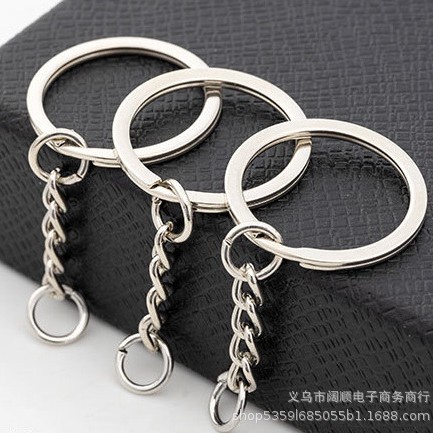 cartoon travel duck keychain pendant head tilt duck keychain backpack duck keychain pendant little yellow duck doll Application Scenario