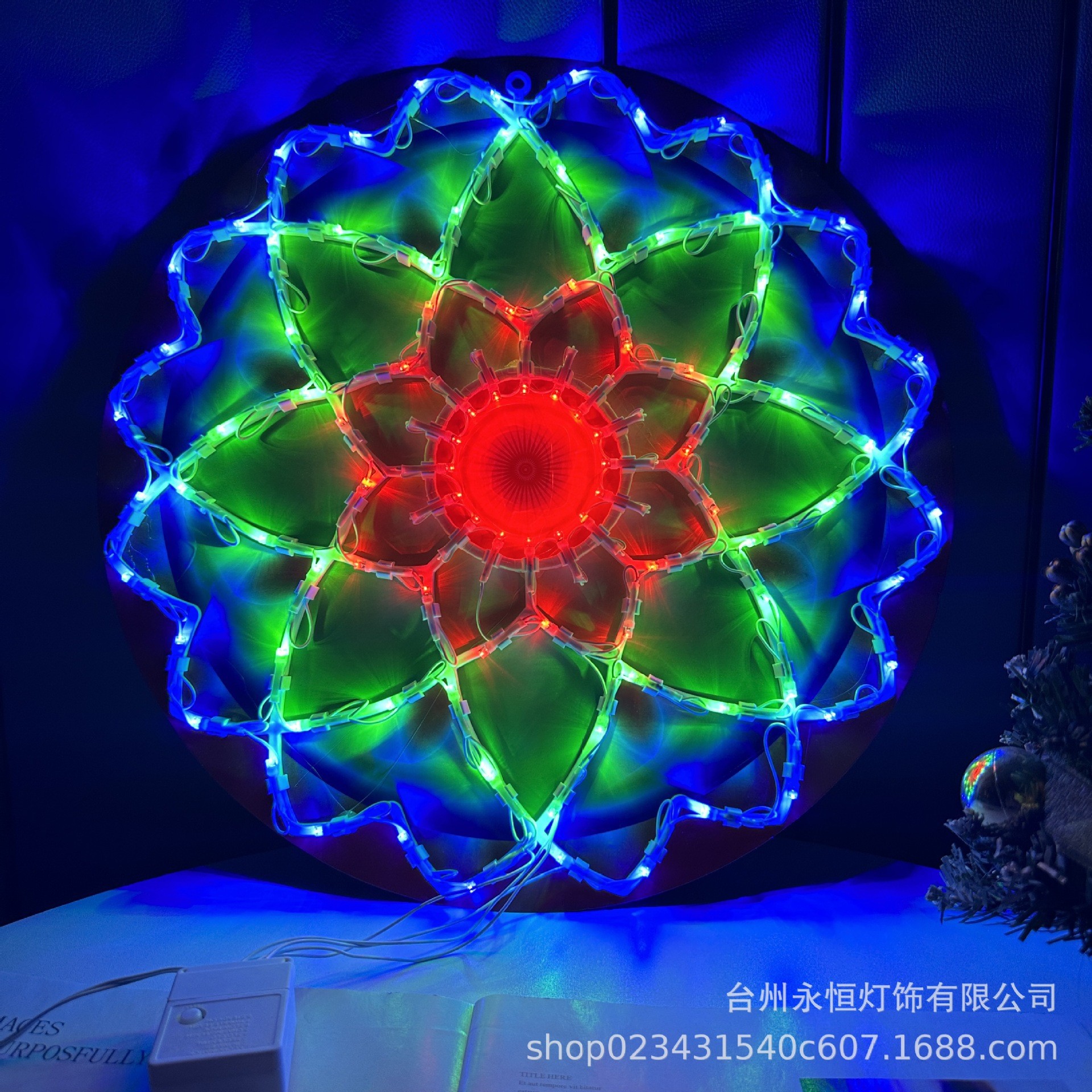 led love light peacock heart-shaped five-pointed star space-time colored light sunflower christmas festival plug-in outdoor decorative lamp details Picture