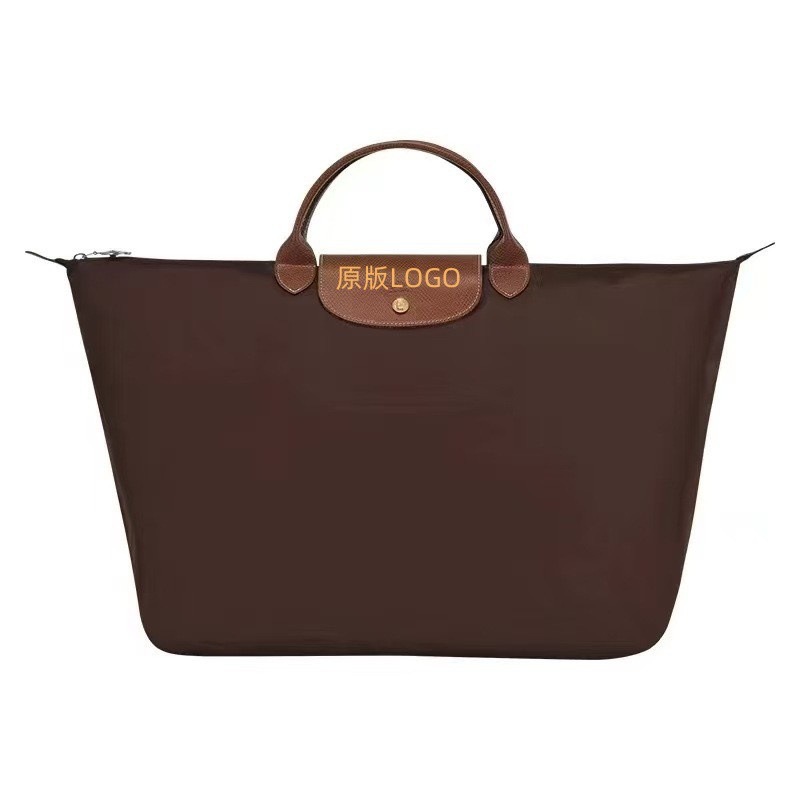 high quality dragon inlaid cowhide travel bag luggage bag gym bag large capacity lightweight waterproof shoulder bag handbag Application Scenario