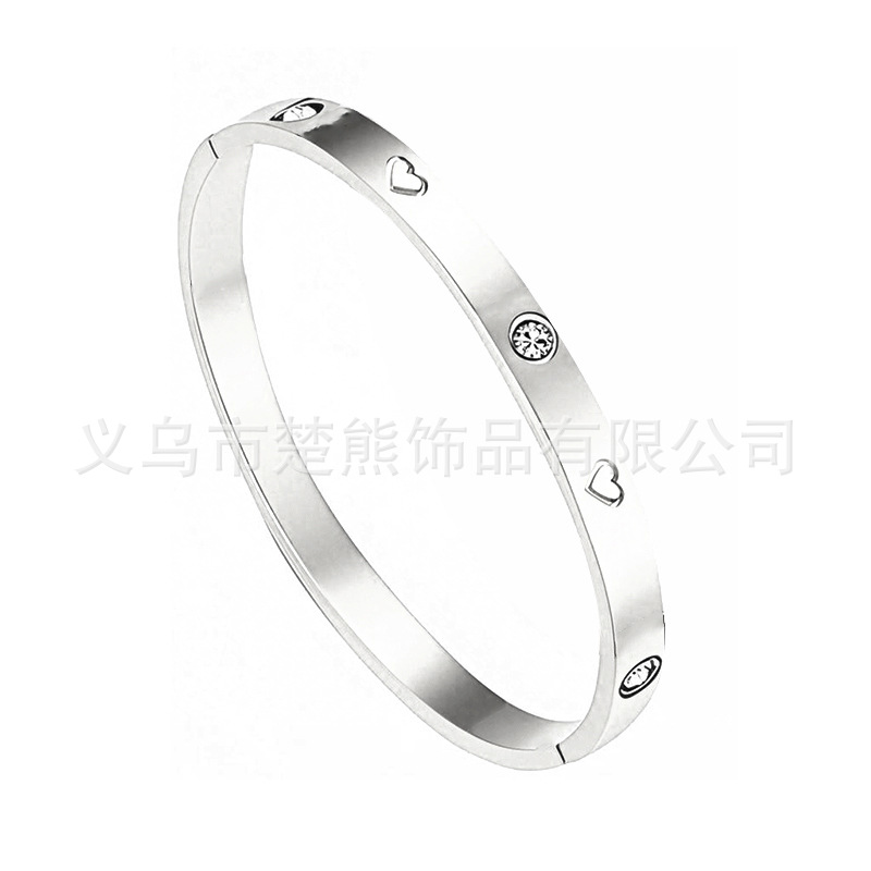 best seller in europe and america bracelet 4 diamond love bracelet female niche high-grade all-match diamond-embedded clover silver-plated bracelet Application Scenario