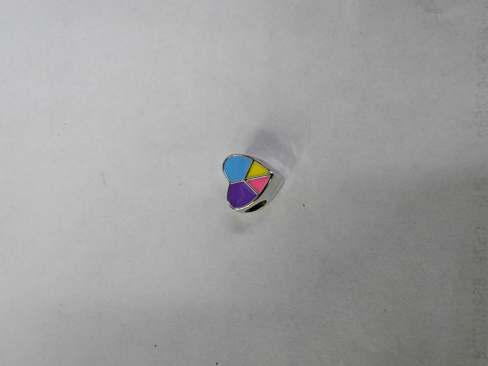 时尚饰品配件多款精选个性装饰品配件搭配潮流饰品配件配饰品丰富选择