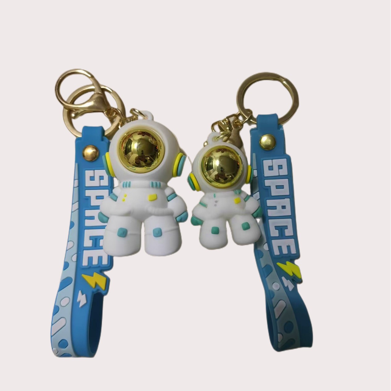 astronaut keychain spaceman cartoon doll men and women couple bags automobile hanging ornament prize claw doll wholesale full figure