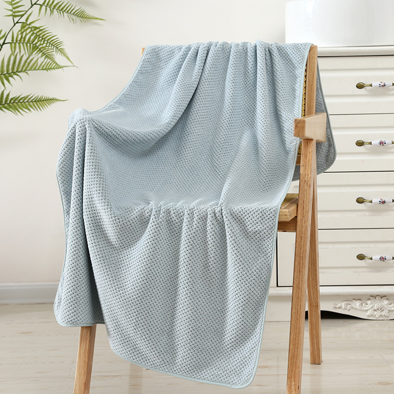 pineapple plaid thick coral fleece bath towel than pure cotton water-absorbing quick-drying beach towel big towel wedding favors wholesale Item Picture