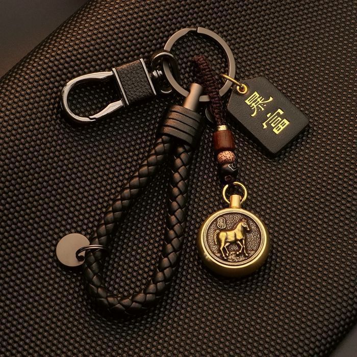 couple's car key ring brass zodiac key chain handmade pendant retro creative money transfer hand pieces details Picture