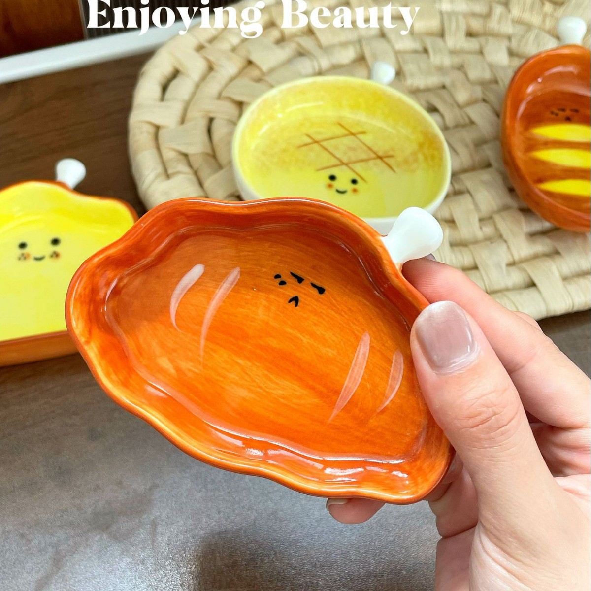 cute bread head ceramic plate household dumplings seasoning dish ceramic barbecue saucer dish sauce dish vinegar dish saucer Specification drawing