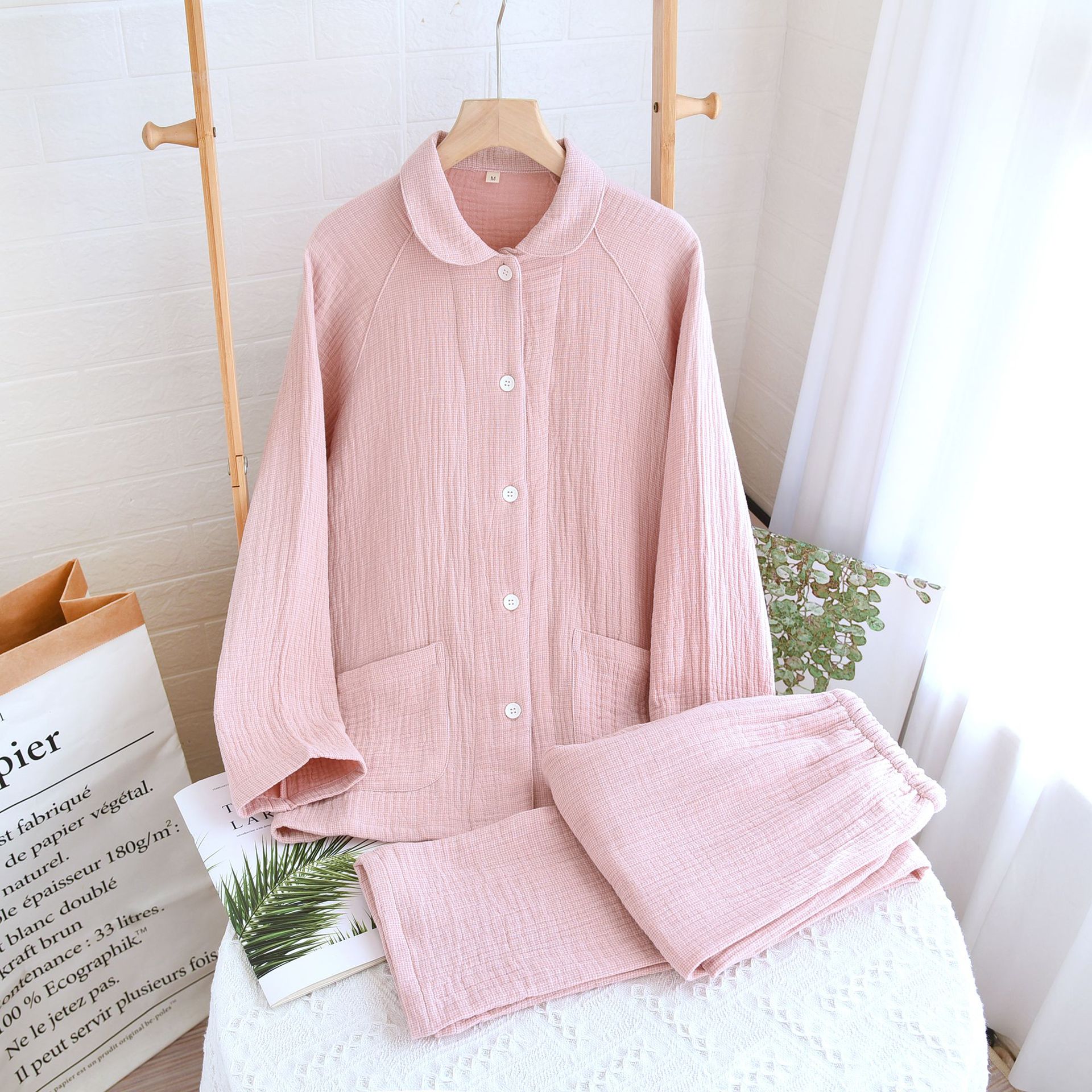 spring, autumn and winter cotton four-layer gauze couple's pajamas sets plus size home wear long sleeve trousers crepe cotton suit Item Picture