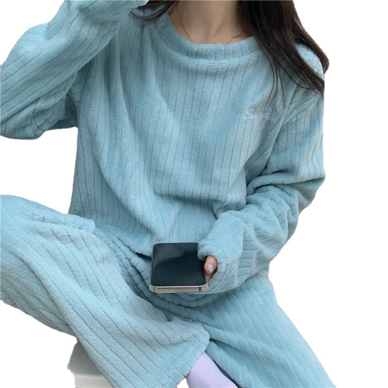 coral velvet pajamas women's autumn and winter thickening flannel cute loungewear outer wear loose long fashion cardigan suit Item Picture