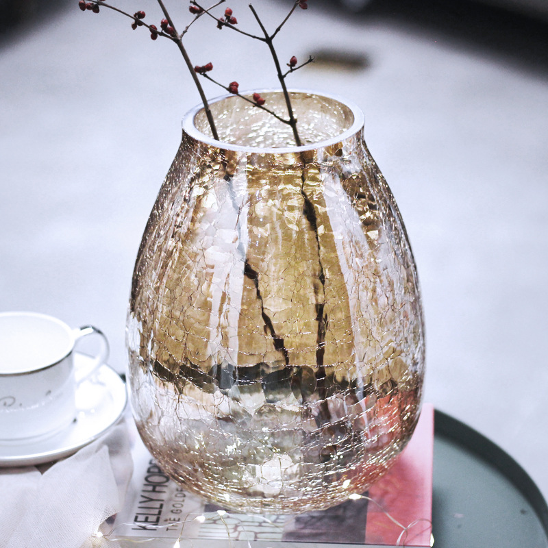 creative large light luxury crack iceglass vase ryuguang transparent vase american style furnishings decorative flower arrangement decoration Application Scenario