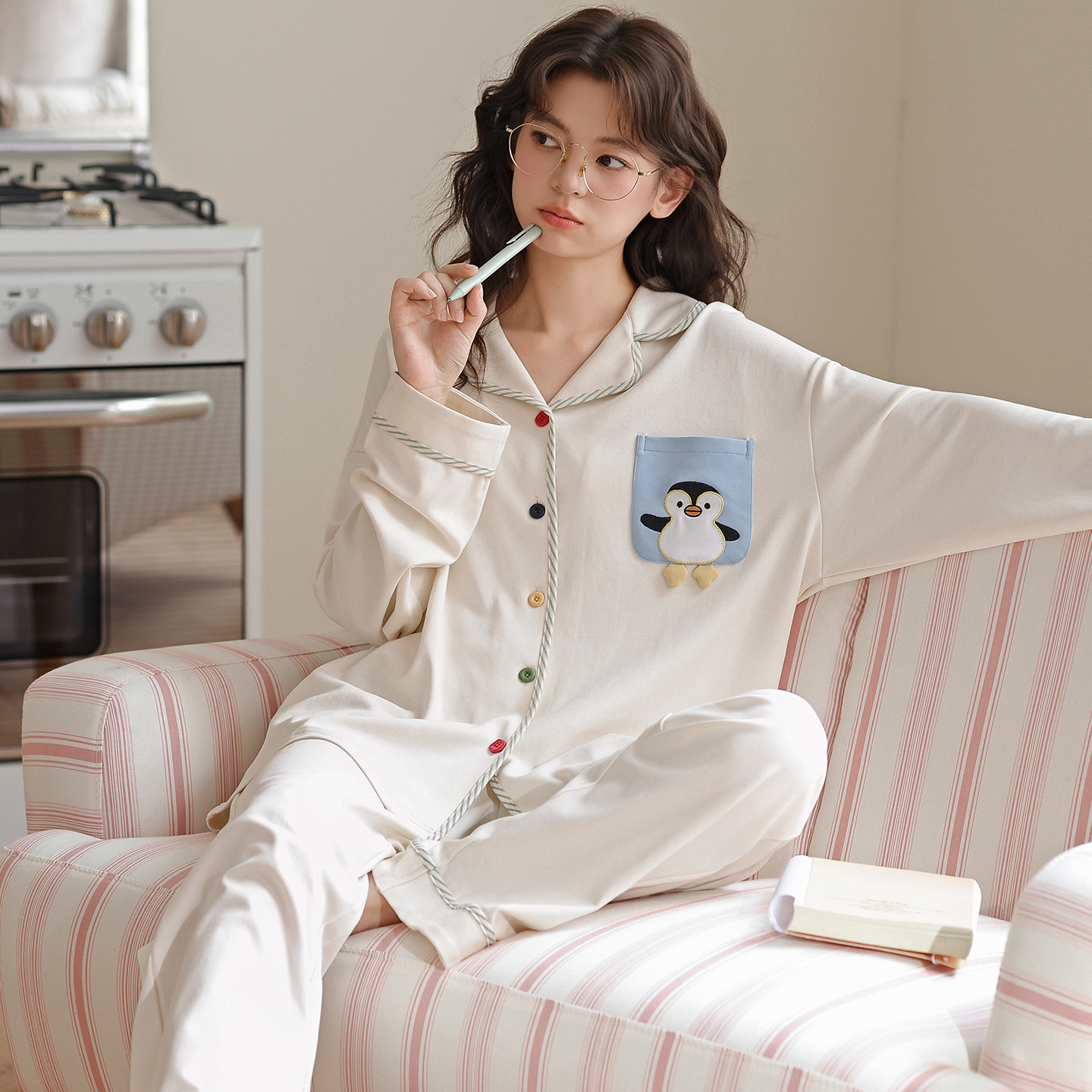 2025 new pure cotton pajamas women's spring and autumn long sleeve loose striped suit ladies' homewear can be worn outside cartoon details Picture