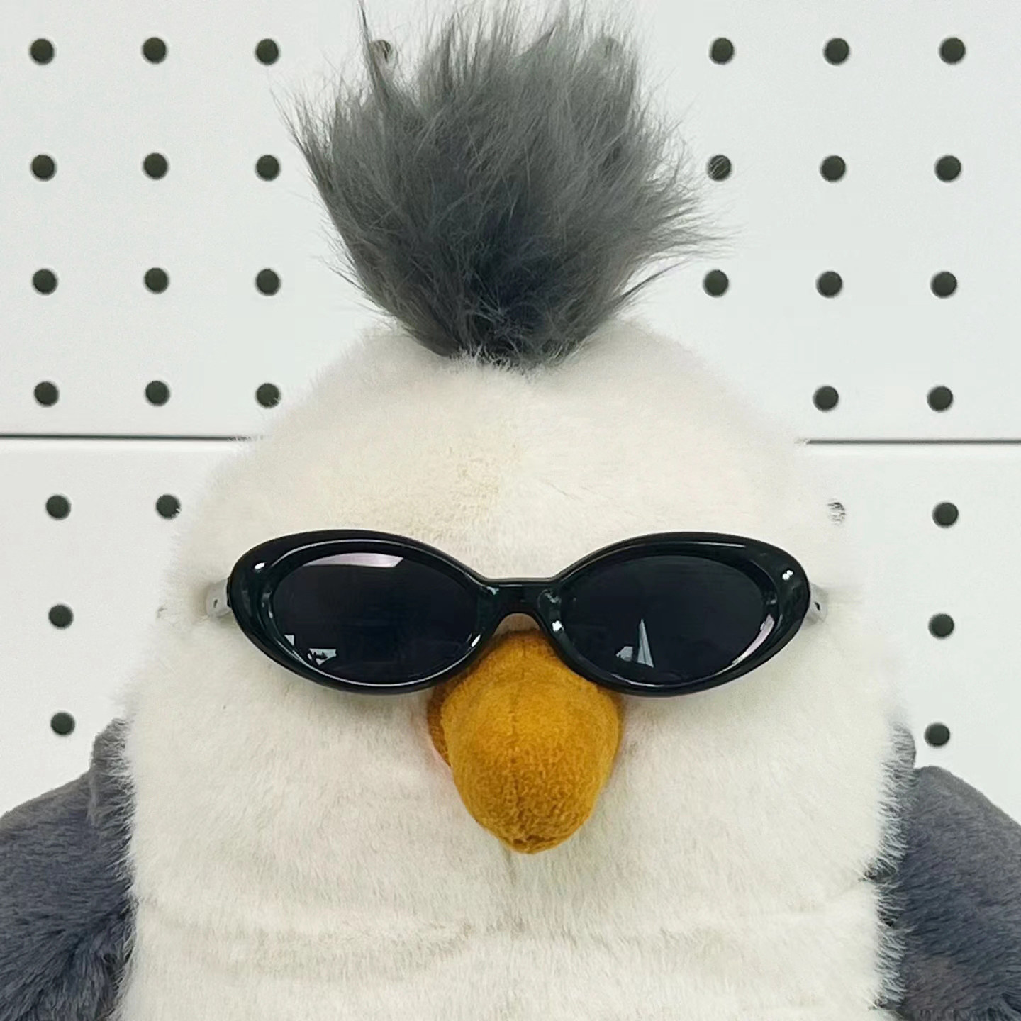 cute cute qipo seagull doll plush doll wearing sunglasses seagull plush toy get children's birthday gifts free details Picture