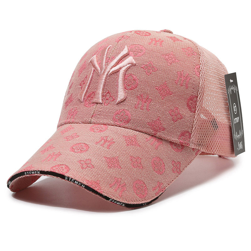 2025 new hat minority all-match texture fashion brand alphabet peaked cap sun protection hat korean style baseball cap wholesale Application Scenario