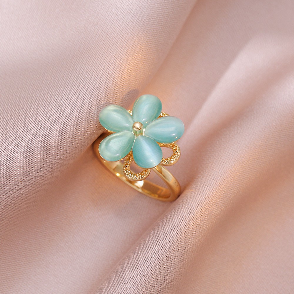 ring female micro-inlaid rotating zircon temperamental cold style fashion and fully-jewelled round geometric all-match fashion ring ornament Item Picture