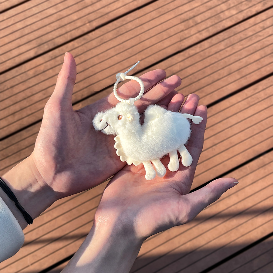 online influencer cute desert camel plush doll hanger travel jewelry gift toy bag bag charm cross-border wholesale details Picture