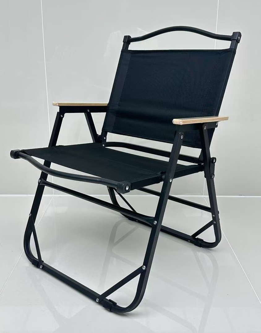 outdoor portable folding chair camping kermit chair camping fishing leisure stool beach chair wild folding stool details Picture
