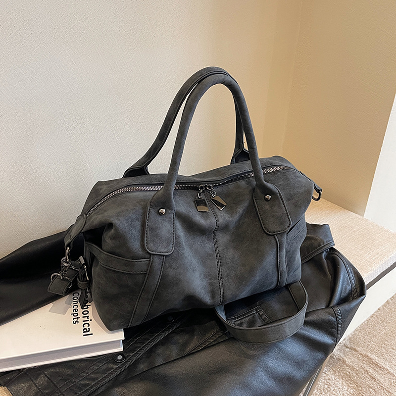 cross-border retro tote bag women's 2023 winter new fashion frosted shoulder bag large capacity commuter messenger bag details Picture