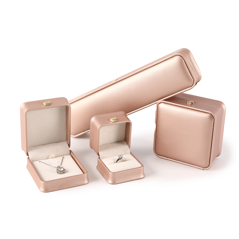 high-grade leather jewelry box jewelry jade ring bracelet necklace bracelet pendant storage box packaging box customization details Picture