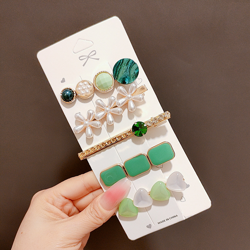 internet celebrity new hairpin pearl rhinestone duckbill hairpin side bangs shredded hair side clip cartoon clip headwear female full figure