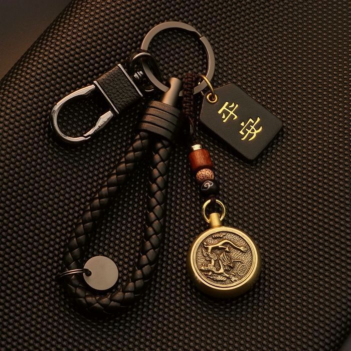 couple's car key ring brass zodiac key chain handmade pendant retro creative money transfer hand pieces Item Picture