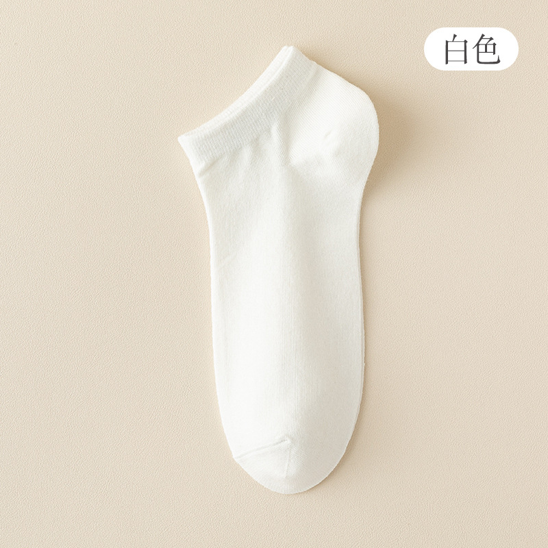 socks male socks spring and summer solid color deodorant and sweat-absorbing short cotton socks spring and autumn thin black men's boat socks details Picture