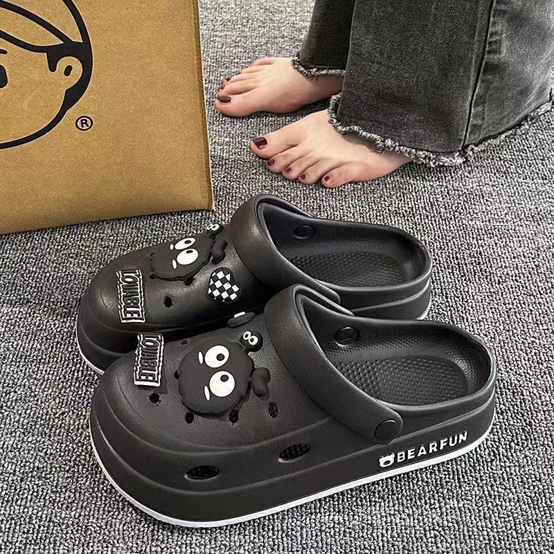 2024 new eva platform coros shoes women's summer outdoor non-slip beach shit feeling two-way sandals women's full figure