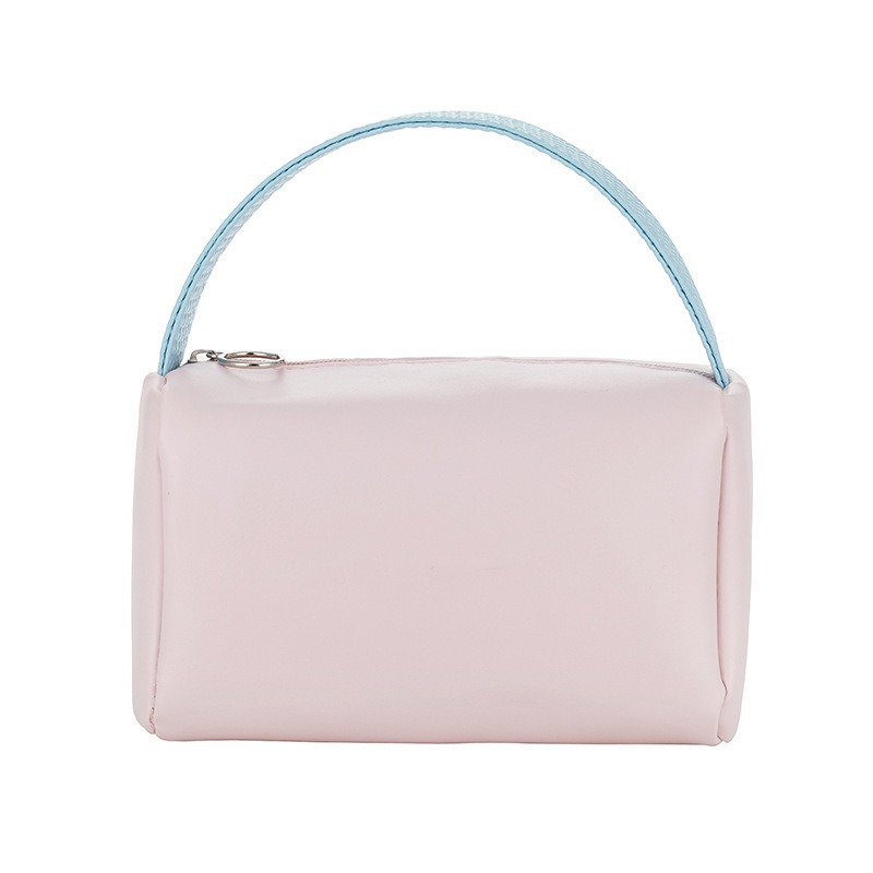 cross-border pu solid color cosmetic bag large capacity waterproof wash bag good-looking travel out portable portable storage bag Application Scenario