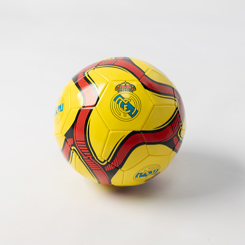 football no. 5 thickened pvc machine-sewing soccer no. 4 no. 3 children's campus training competition pu veneer football wholesale details Picture