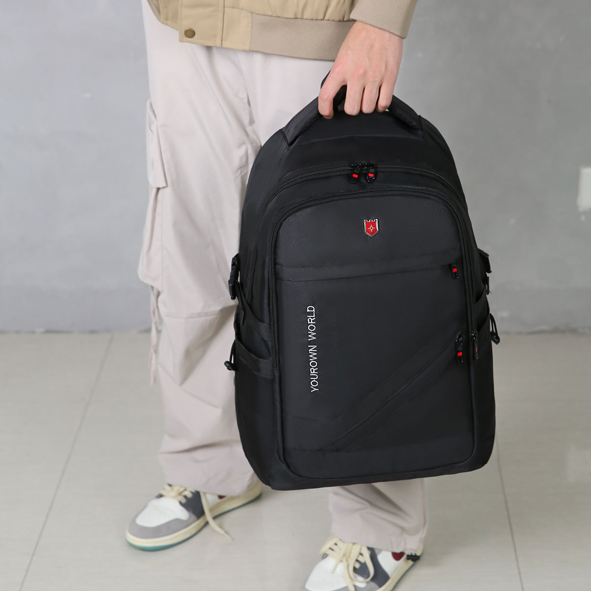 backpack men's large capacity business travel bag computer backpack hiking backpack junior high school college students schoolbag lightweight Application Scenario