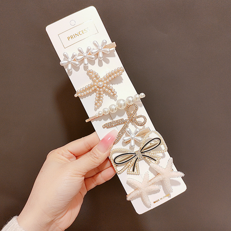internet celebrity new hairpin pearl rhinestone duckbill hairpin side bangs shredded hair side clip cartoon clip headwear female details Picture