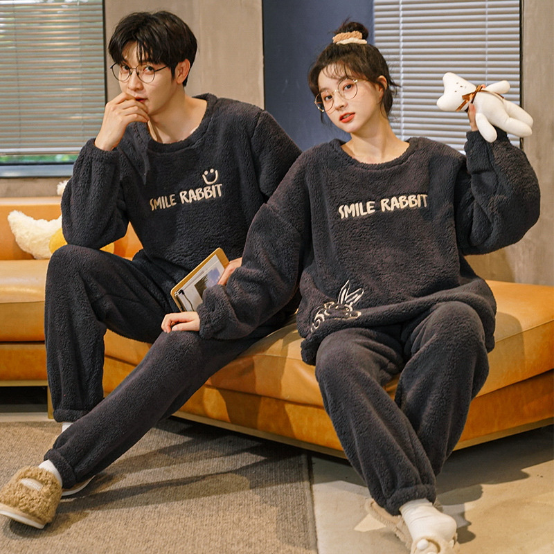 coral velvet pajamas women's winter fleece-lined thickened flannel couple home wear men's warm and cute two-piece suit Application Scenario