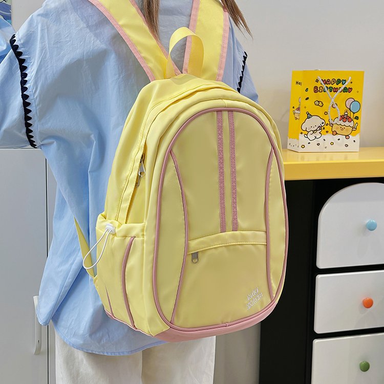 american retro contrast color backpack men's and women's casual all-match schoolbag college student high school student large-capacity backpack fashion Application Scenario