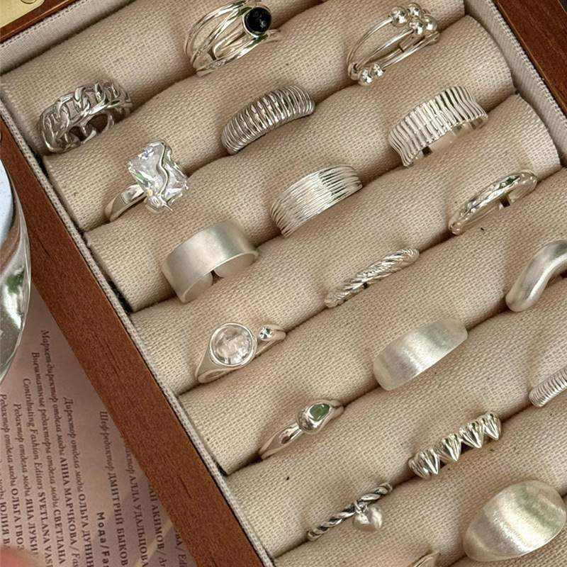 niche retro s925 sterling silver simple bracelet ring female non-fading light luxury high-grade sense index finger ring versatile opening ring Item Picture