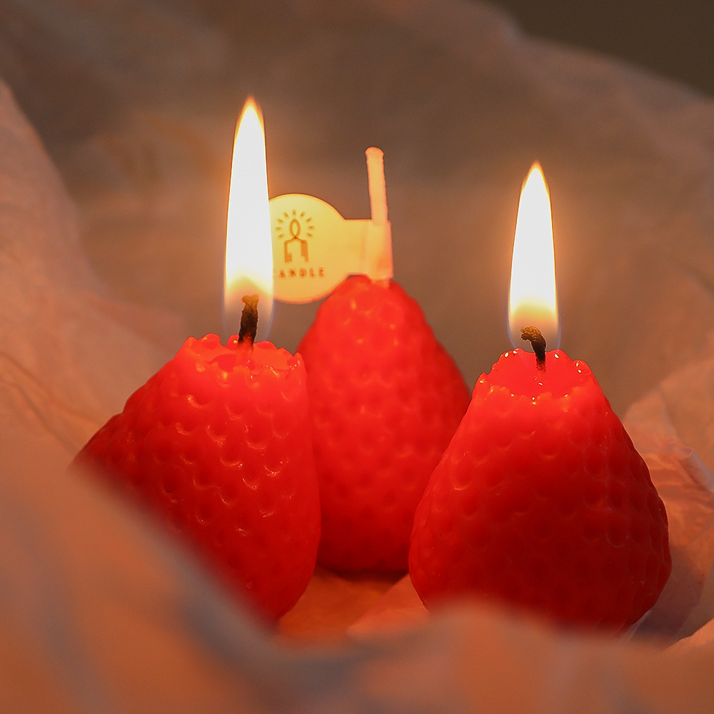 soy wax strawberry aromatherapy candle wholesale cute creative birthday gift handmade small gift fragrance shape wax Specification drawing