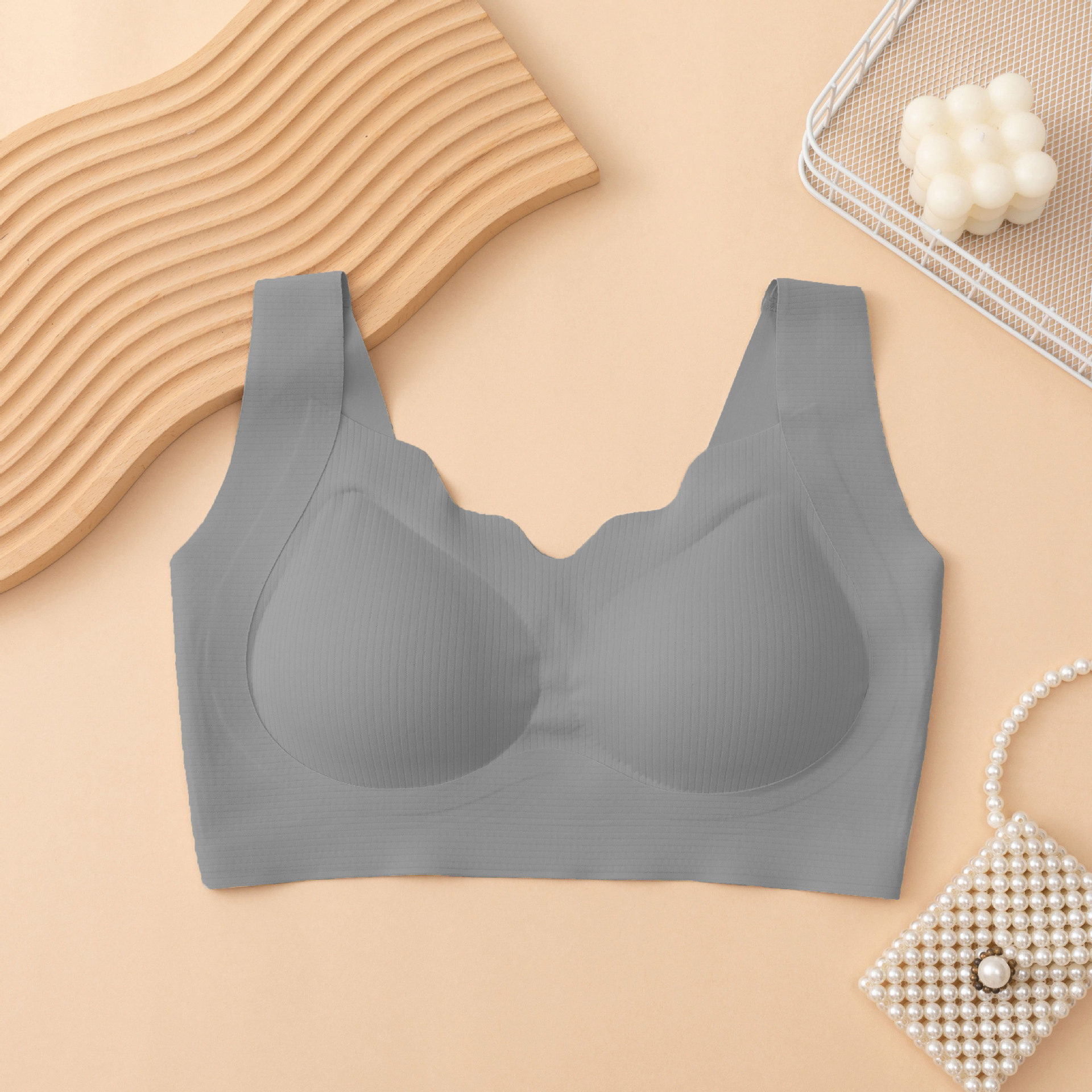 liquid foundation seamless underwear anti-sagging breast holding vest-style underwired bra cross-border large size women's underwear full figure