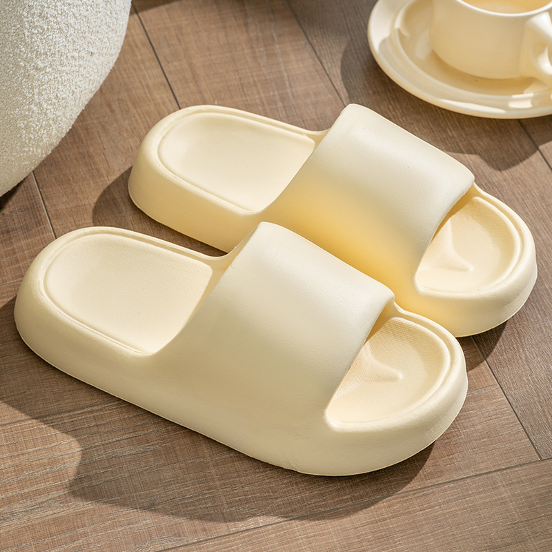 2025 deodorant indoor 3.0 thick bottom shit feeling eva slippers female summer cute non-slip outdoor slippers factory wholesale Application Scenario