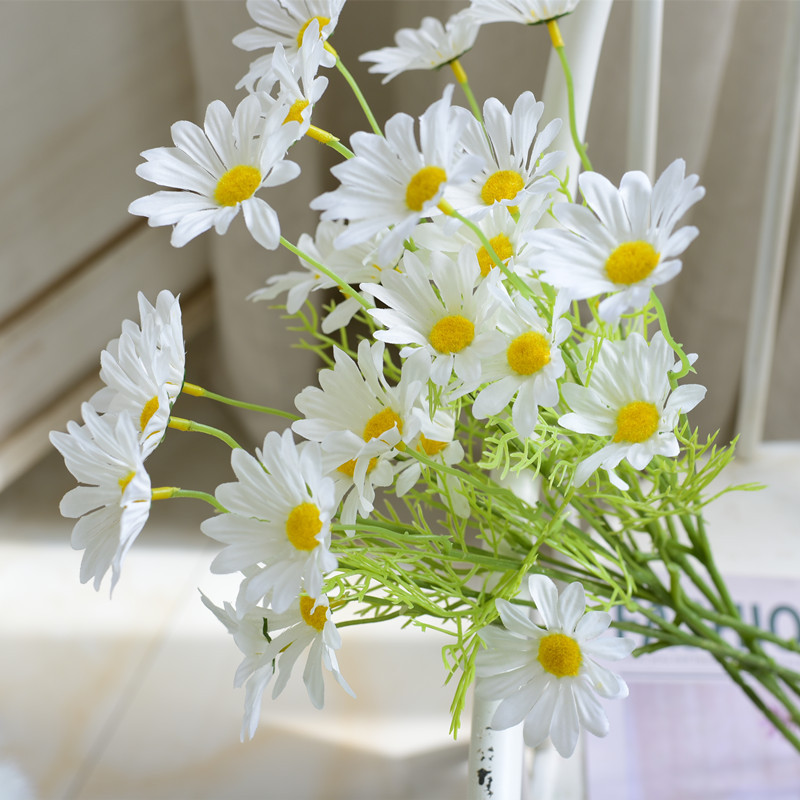 5 head little daisy simulation chamomile new york aster plastic fake flower silk flower domestic ornaments flower factory wholesale details Picture