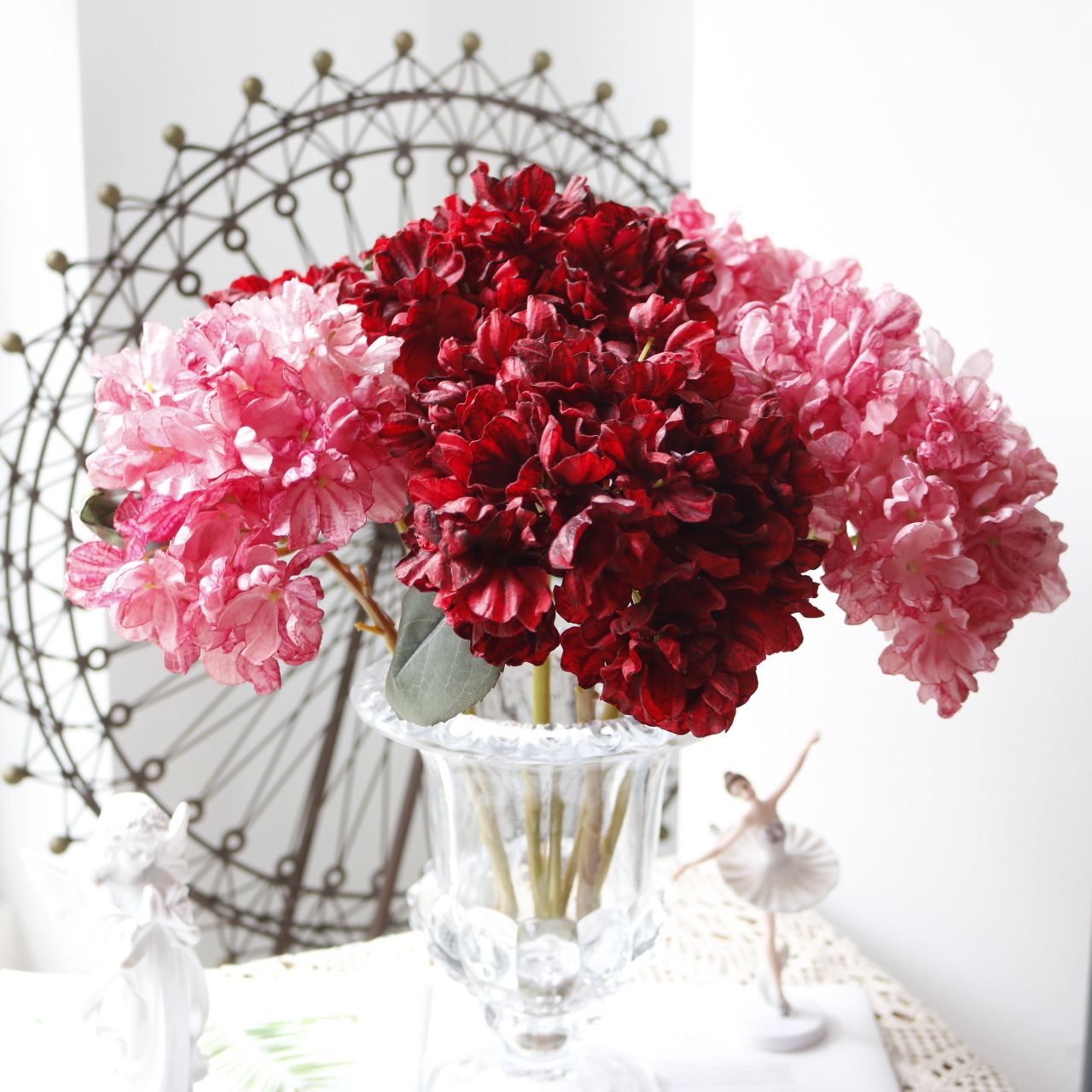 french retro focusing edge hydrangea artificial flower oil painting coral simulation hydrangea home layout living room flower arrangement ornamental flower Specification drawing