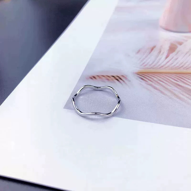 fashion simple wave simple bracelet titanium steel ring female special-interest design high-grade light luxury online influencer ring trendy ornament details Picture