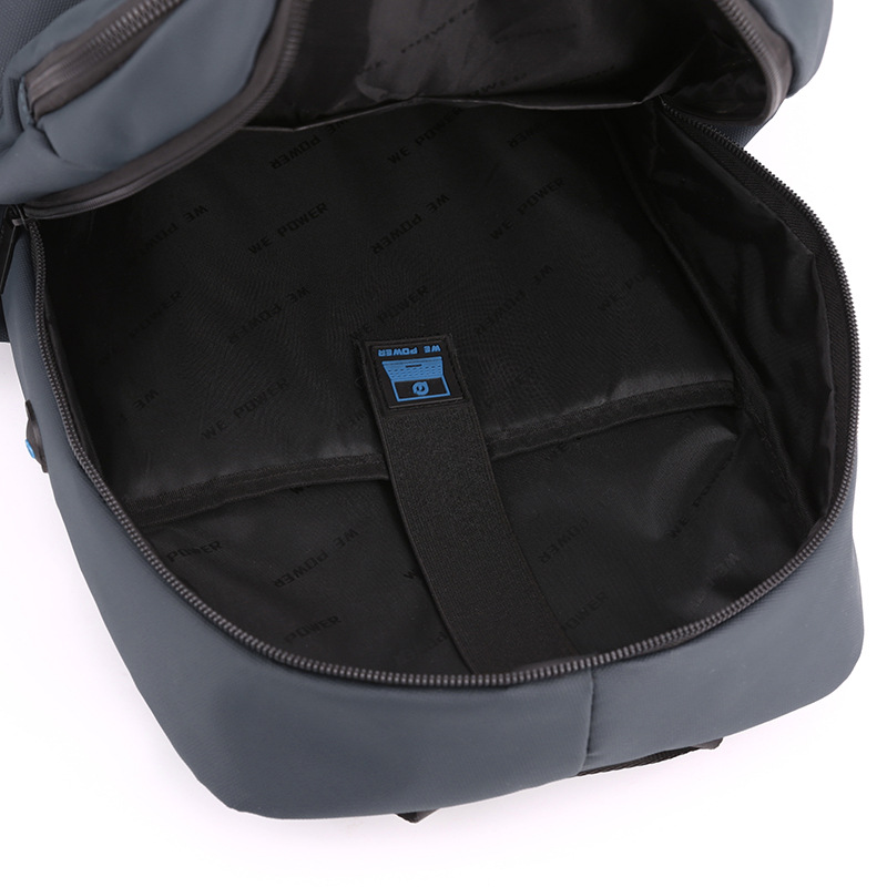 WEPOWER's new men's large-capacity computer backpack is a travel, outdoor, business and commuting backpack Application Scenario