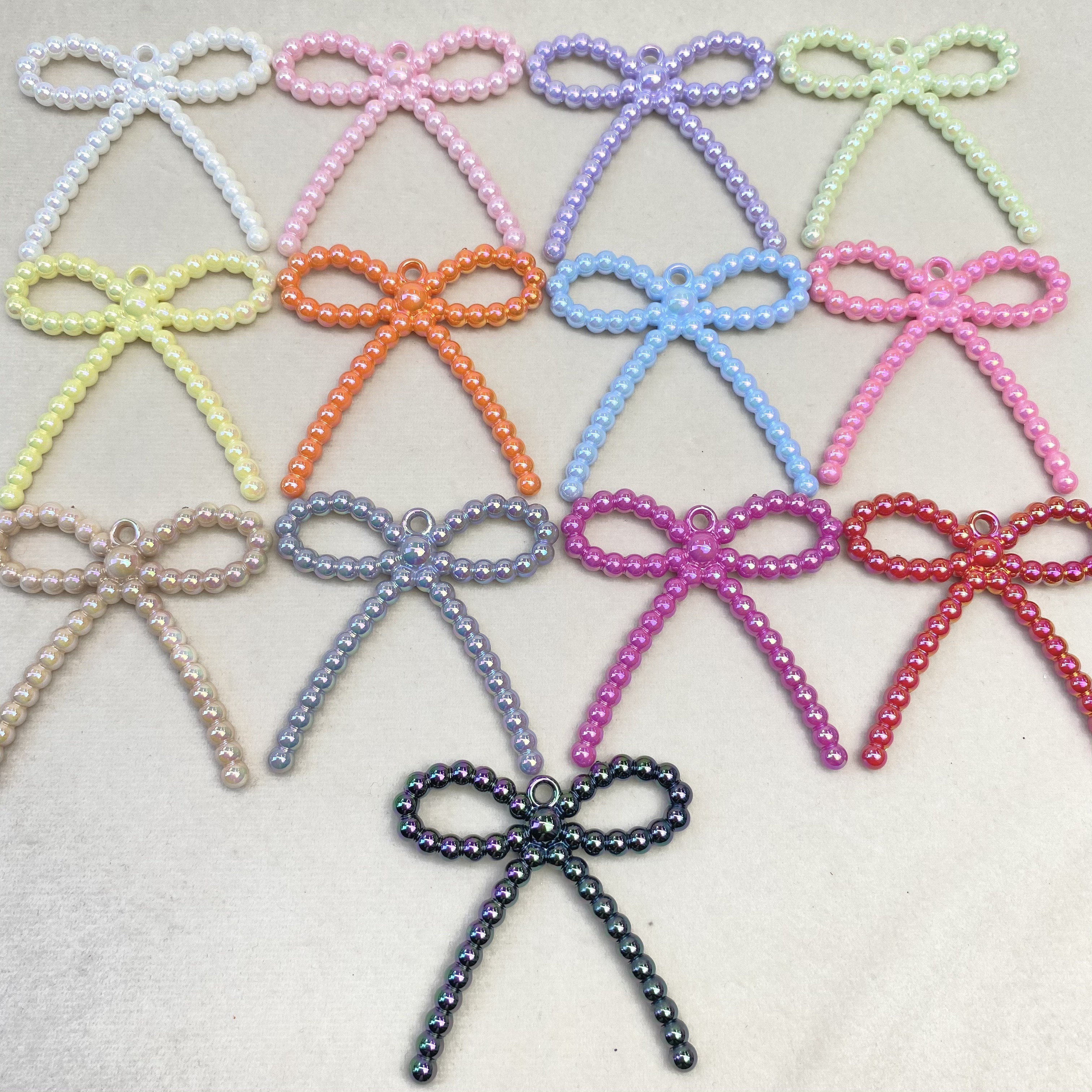 Acrylic solid color UV-coated large hanging hole bow /diy mobile phone chain keychain bag hanging decorative accessory material loose beads Specification image
