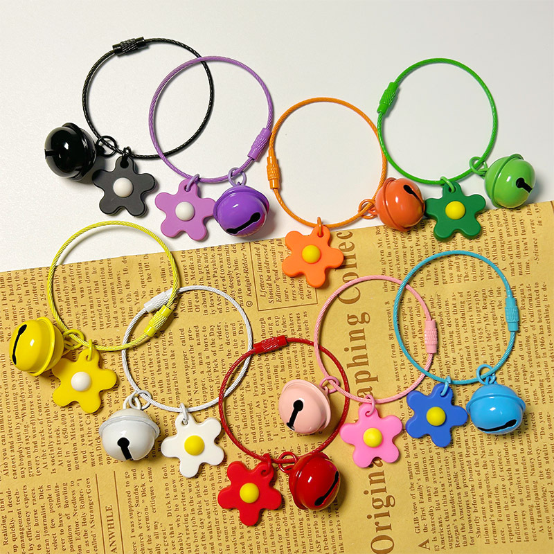 candy color steel traveller little flower keychain diy accessories school bag package pendant cute bell crochet hook ornaments Item Picture